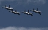[ẢNH] Su-35, 'con gà đẻ trứng vàng' cho Nga