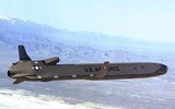[ẢNH] Mỹ loại biên 'lưỡi hái tử thần' AGM-86 trên B-52, nhưng Nga lại lo lắng hơn vì sao?