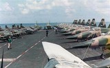 [ẢNH] Siêu tàu sân bay Mỹ rút đi mang theo hơn 100 máy bay VNCH tháng 4-1975