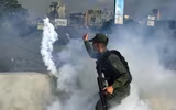 [ẢNH] Giám đốc tình báo Venezuela quay lưng với tổng thống Maduro