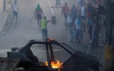 [ẢNH] Vì sao cuộc đảo chính tại Venezuela 'chết yểu'?