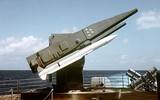 [ẢNH] Mỹ dùng tên lửa phòng không bắn cháy tàu chiến Iran