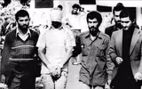 [ẢNH] Lật lại vụ đột kích vào Iran thất bại, biệt kích Mỹ thiệt mạng, bỏ lại máy bay