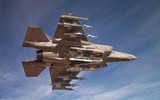 [ẢNH] F-35 bay chế độ quái thú, ngửa bụng 