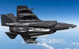 [ẢNH] F-35 bay chế độ quái thú, ngửa bụng 