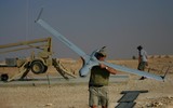 [ẢNH] 6 UAV trinh sát ScanEagle cực nguy hiểm Việt Nam sẽ nhận từ Mỹ