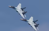 [ẢNH] Tại sao có J-20 Trung Quốc vẫn để ngỏ khả năng mua Su-35