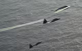 [ẢNH] Ông Trump khoe về 'chiến thần' F-22 dịp quốc khánh khiến giới chuyên gia bật cười