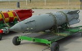 [ẢNH] Gỡ thế bí tại Syria, Nga dùng siêu bom nặng 1,5 tấn dẫn đường laser