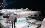 [ẢNH] Lộ diện bom lượn thông minh của chiến đấu cơ Su-57