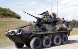[ẢNH] Tại sao Mỹ lại ‘xích’ xe thiết giáp LAV-25 vào sàn tàu đổ bộ?