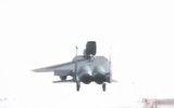 [ẢNH] Su-34 Nga vỡ cánh vẫn có thể hạ cánh, nhưng F-15 Mỹ còn làm được kỳ diệu hơn
