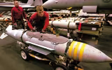 [ẢNH] Tại sao Mỹ lại dùng F-15 và F-35 mang theo hàng chục tấn bom để hủy diệt 