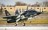 [ẢNH] T-7 Red Hawk - trường dạy bay trên không cho phi công chiến đấu cơ F-22 và F-35 Mỹ