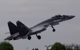 [ẢNH] Không kiêng nể, Su-35 Nga bắn thẳng vào máy bay không người lái Israel tại Syria