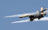 [ẢNH] Không kiêng nể, Su-35 Nga bắn thẳng vào máy bay không người lái Israel tại Syria