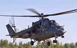 [ẢNH] Trực thăng tấn công hạng nặng Mi-35P 'thổi' sập lễ đài tại Indonesia