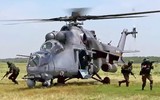 [ẢNH] Trực thăng tấn công hạng nặng Mi-35P 'thổi' sập lễ đài tại Indonesia