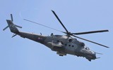 [ẢNH] Trực thăng tấn công hạng nặng Mi-35P 'thổi' sập lễ đài tại Indonesia