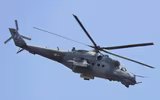 [ẢNH] Trực thăng tấn công hạng nặng Mi-35P 'thổi' sập lễ đài tại Indonesia