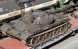 [ẢNH] Chiến tăng T-62M Nga vừa viện trợ cho Syria đã bị phiến quân đánh tan tành