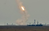 [ẢNH] Ukraine bất ngờ khai hỏa S-300 dữ dội sát bán đảo Crimea
