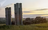 [ẢNH] Ukraine bất ngờ khai hỏa S-300 dữ dội sát bán đảo Crimea