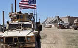 [ẢNH] Đoàn xe quân đội Mỹ bị tấn công tại Syria
