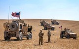 [ẢNH] Đoàn xe quân đội Mỹ bị tấn công tại Syria