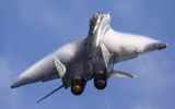 [ẢNH] 'Quái thú' Su-35 vừa vụt lao lên đánh chặn chiến đấu cơ Israel