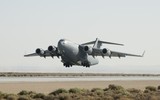 [ẢNH] Máy bay vận tải khổng lồ C-17 đưa quân nhân Việt Nam đi làm nhiệm vụ ở Nam Sudan