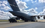 [ẢNH] Máy bay vận tải khổng lồ C-17 đưa quân nhân Việt Nam đi làm nhiệm vụ ở Nam Sudan