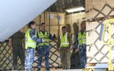 [ẢNH] Máy bay vận tải khổng lồ C-17 đưa quân nhân Việt Nam đi làm nhiệm vụ ở Nam Sudan