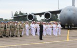[ẢNH] Máy bay vận tải khổng lồ C-17 đưa quân nhân Việt Nam đi làm nhiệm vụ ở Nam Sudan