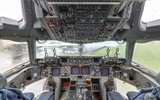 [ẢNH] Máy bay vận tải khổng lồ C-17 đưa quân nhân Việt Nam đi làm nhiệm vụ ở Nam Sudan