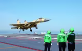 [ẢNH] Đưa J-15 lên Type-001A đi thị uy, Trung Quốc đang quá mạo hiểm