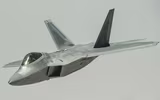 [ẢNH] F-22 Mỹ cảnh báo F-4 Iran: 