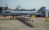 [ẢNH] 'Ác điểu' Wing Loong Trung Quốc lại bị phiến quân Hồi giáo bắn cháy