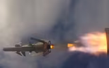 [ẢNH] Tiêm kích Su-27 Ukraine đuổi theo tên lửa diệt hạm vừa phóng
