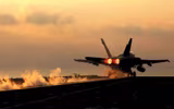 [ẢNH] Nữ phi công F/A-18F Mỹ kể về lần đầu không kích khủng bố IS