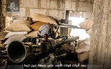 [ẢNH] Khốc liệt tại Syria, binh sĩ vác cả pháo không giật lên vai để khai hỏa
