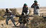[ẢNH] Khốc liệt tại Syria, binh sĩ vác cả pháo không giật lên vai để khai hỏa