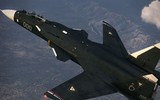 [ẢNH] Hạn chế về vật liệu chế tạo khiến Su-47 Nga 