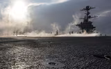 [ẢNH] Tổng thống Trump ngăn chặn loại biên tàu sân bay đang làm Iran lo sợ