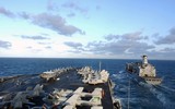 [ẢNH] Tổng thống Trump ngăn chặn loại biên tàu sân bay đang làm Iran lo sợ