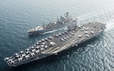 [ẢNH] Tổng thống Trump ngăn chặn loại biên tàu sân bay đang làm Iran lo sợ