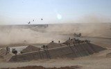 [ẢNH] Tên lửa Iran ào ạt tấn công căn cứ nhưng lại né gây tổn thất lính Mỹ