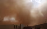 [ẢNH] Iran bất ngờ phóng tên lửa ào ạt vào căn cứ Mỹ tại Iraq rạng sáng nay