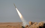 [ẢNH] Tên lửa Iran ào ạt tấn công căn cứ nhưng lại né gây tổn thất lính Mỹ