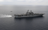 [ẢNH] Mỹ bất ngờ đem siêu tàu đổ bộ cùng F-35 tới thị uy gần Trung Quốc